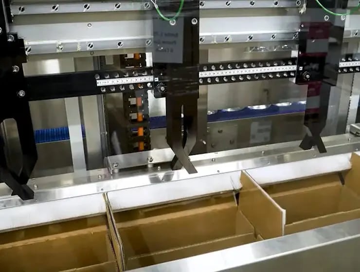 Bottle Case Packer Reshipper Bottle Case Packer Reshipper