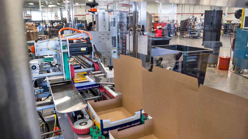 Sealing Machine with precision sealing technology to ensure flaps are aligned perfectly