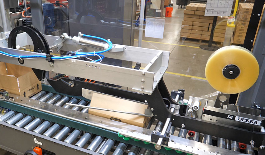 Tray Packer Performance Loader integrated case sealer